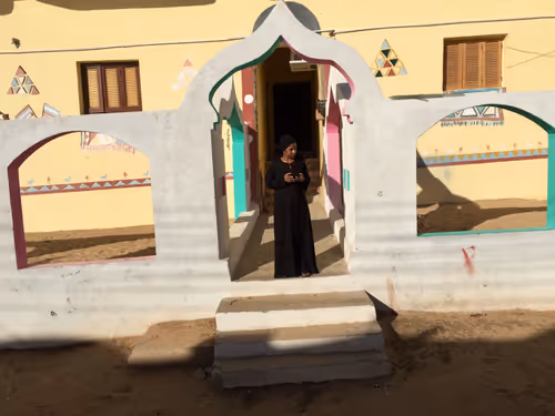 Item #96587523373113111080358341550985904879588799302857967207124218628741472976897 Media