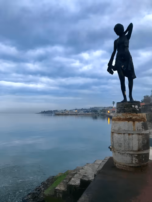 Item #92527963022310337476178849508133953507601236115537355205222178438599176880129 Media