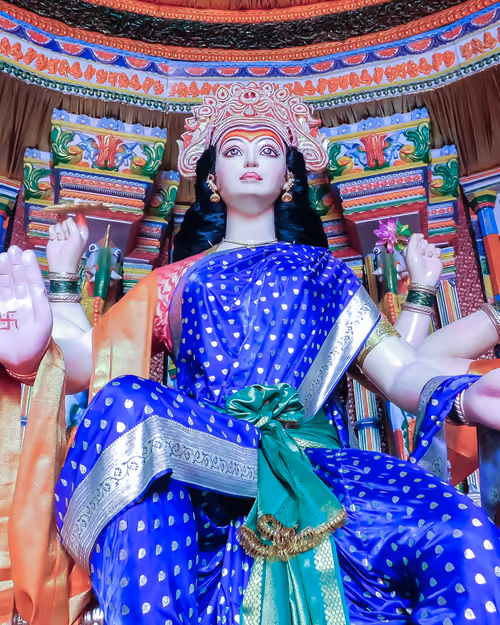 Item #102513684184901395139258717080358649003039765337366507407263866084176617799681 Media