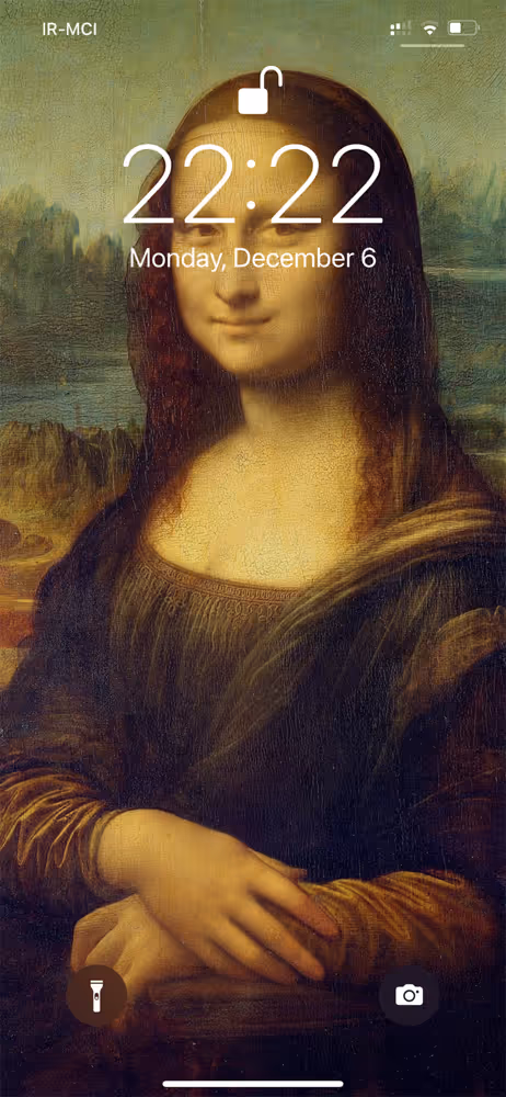 Item #62402000334580523921237358418718502457721815832787791947048085555380853145601 Media