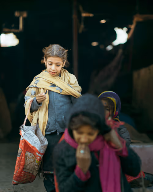 Item #15219819014183805625454894228320935388856199730112842587684641034854345998337 Media