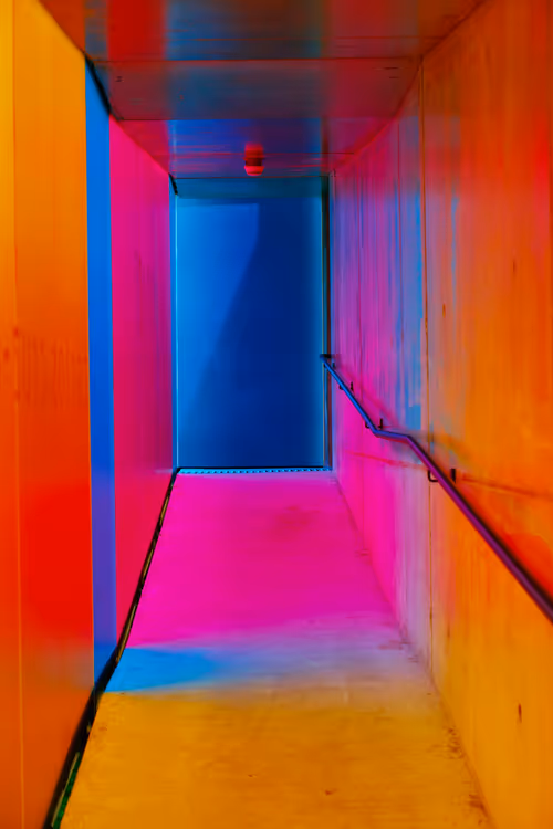 Item #45576425564904372626892608315059614446222544919153294335331944302843854323713 Media