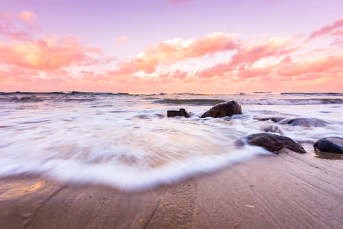 Item #46811432704512750028864506136466032582688166828776649767189577267072297074689 Media