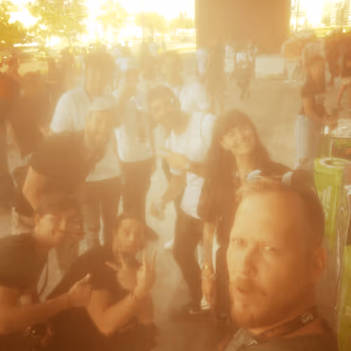 Item #2628333874954437755590947507767253607701783208951874616811501946821425496065 Media