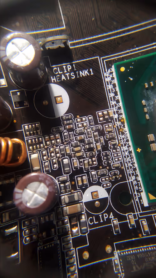 Item #22860277933579263329576932077257400500522901979994138145434977307648176685057 Media