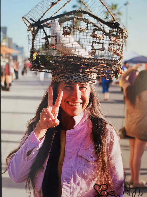 Item #108114224003492438817316405579015053313657463200327863647509058501923229925377 Media