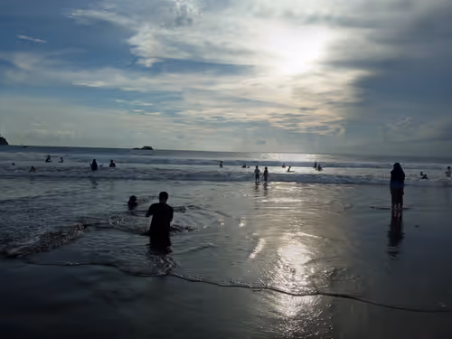 Item #68356916031059924921230192194445693761239192572255149021970435647104228524033 Media