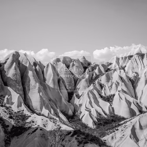 Item #112381046722962836592974674419935165827730707126809541689433939951487360696330 Media