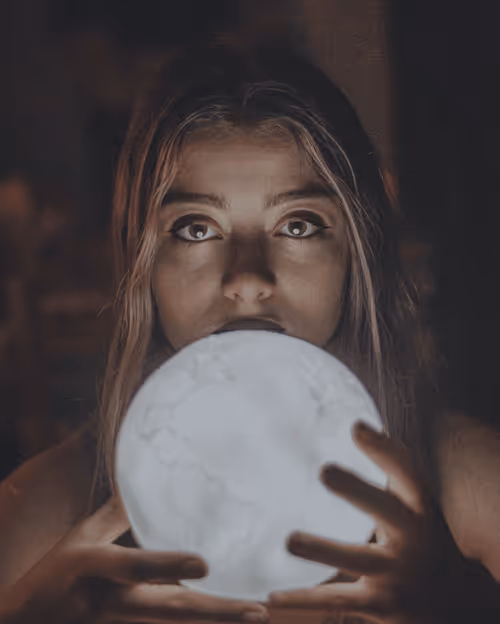 Item #10484281899197813688034505445363410289681209694688751882966329890111693520897 Media