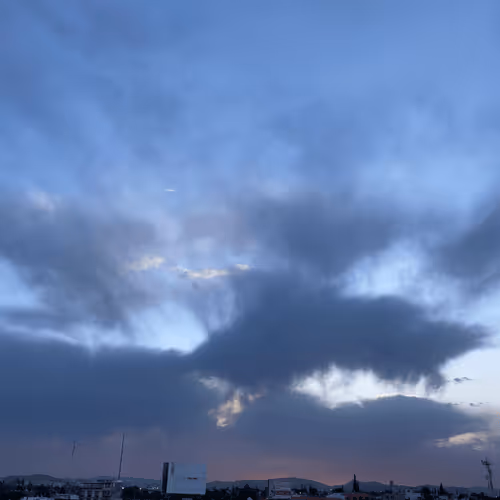 Item #97874073352431785125249111081666150785237560070397153733883984796352803504129 Media