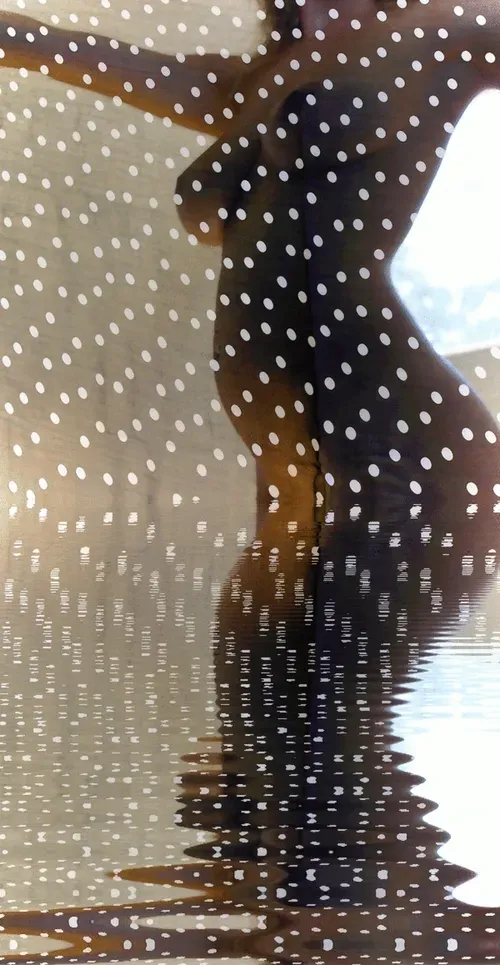 Item #33273431064062745158281459223994481396408298461003960329838769696430067023877 Media