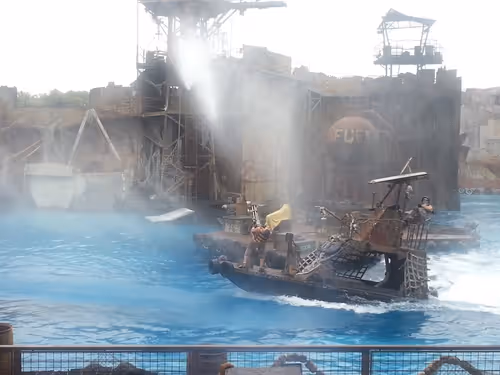 Item #96977338935744570572164552602749584256864875858754548440999278365002463969281 Media