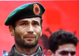 Item #18334770512891604546317262161284117031945344355391910192931216550670001766401 Media