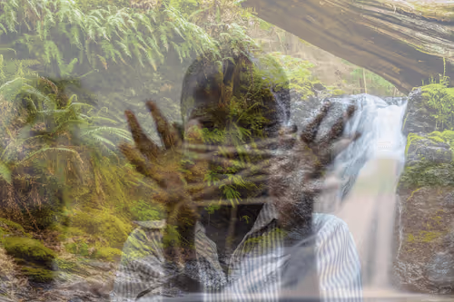 Item #114192186685355527616343630633360361134606580793231651089783061750027340742676 Media