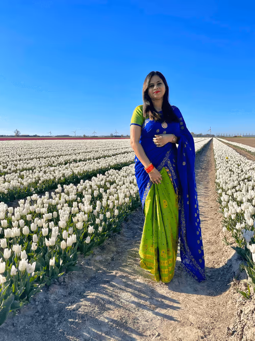 Item #70380890896986350035953124659598355529364139869800606797745305941818000539649 Media