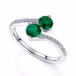 Green Eyes Diamond Ring