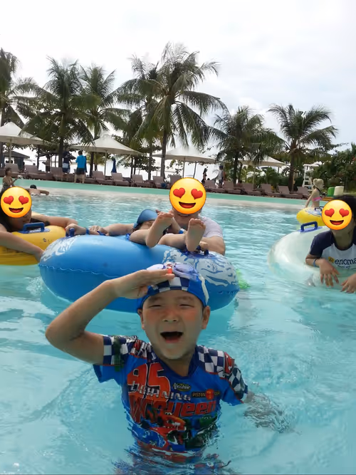 Item #96977338935744570572164552602749584256864875858754548440999278362803440713729 Media