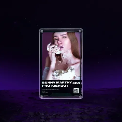 Item #109157269419785085144853358208705662006558328784208896909722184943861931966474 Media