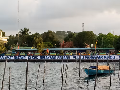 Item #41393375508567942162488290035457825538923355024710936400584681887124921778177 Media