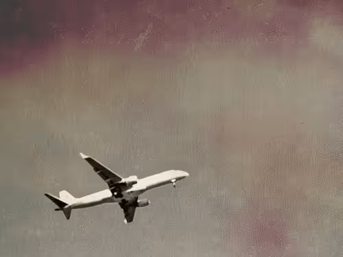 Item #36816001644917254617906175698674191035781868216999975889902342311275403411457 Media