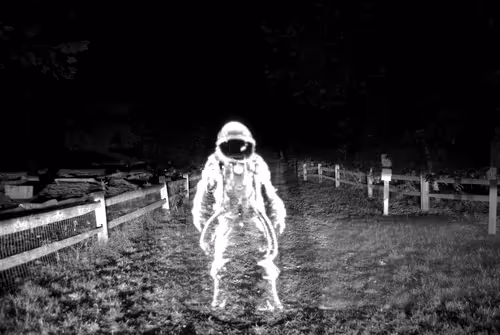 Item #80749725564406653478018817154220890739572458790966748985218511950766625783809 Media