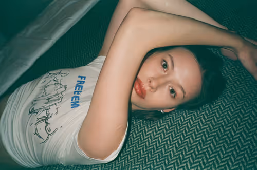 Item #101458004406135600874609164373135723553804373497245323439856933341074405982209 Media