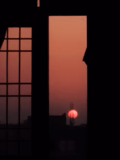 Item #27684384716750818930863229863511659385132163691448603437778524539095732977665 Media