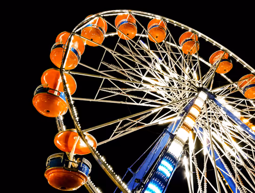 Item #34050975843002366841675306618992214201728583656469935882455043179412556087297 Media