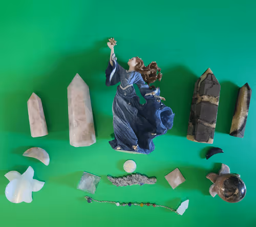 Item #42308540046866541539971940445397108885631946936136039124320588139396092396520 Media