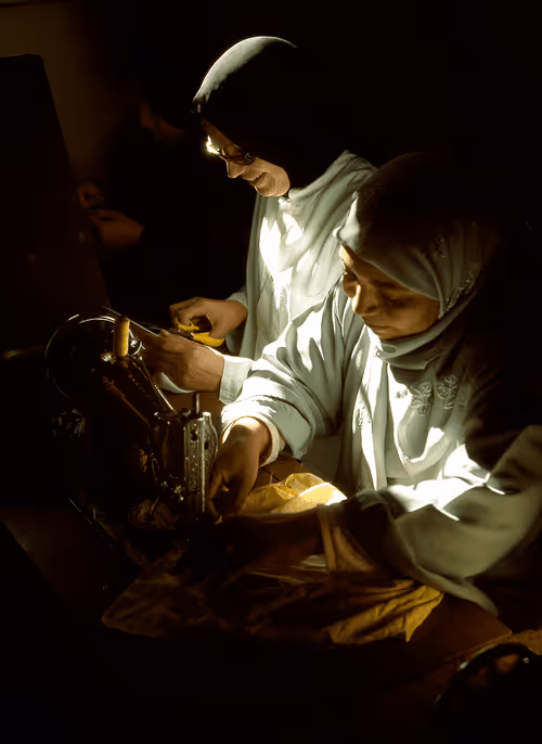 Item #35059650464012303827222025137933488890334856624712378802385142636743686619141 Media