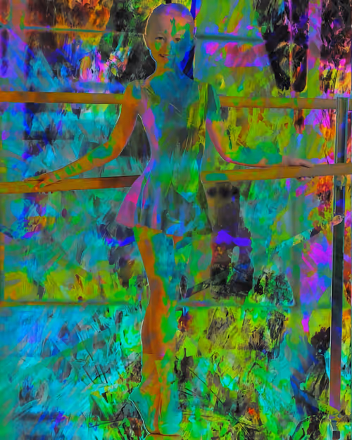 Item #94806680000301901634596530810000111500308784496833093522133532350491968670981 Media