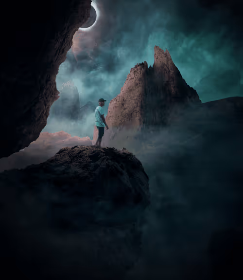 Item #1423327117316657599019767001965683221509555792235682009334625513242640777217 Media