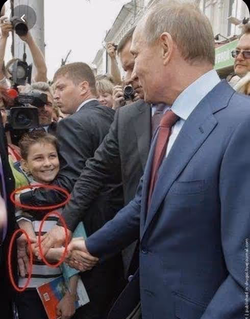 Item #61541705126151260829565597826561651426879786321483229008775396282786740436993 Media