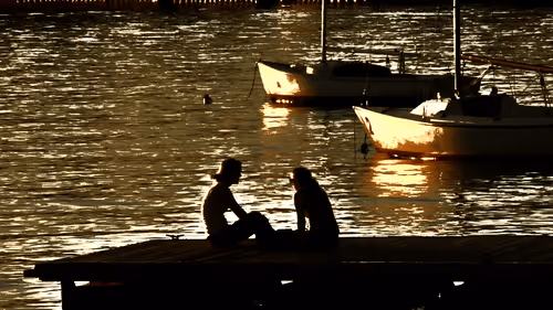 Item #40694385897019004877708049211938418028910489378000591634576071741256136392728 Media