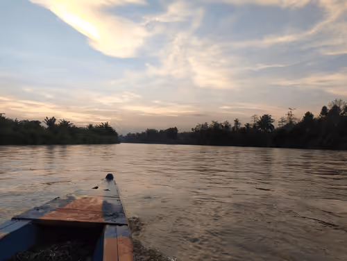 Item #23972066131644954880871032786147297383770698726080956565782300874618563461121 Media