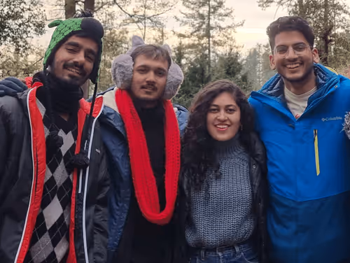 9369260125881622460296335914799129618553065447610350750328208532261335728131