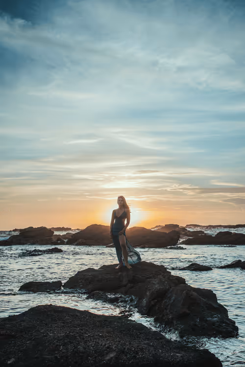 Item #73640399674278329631918913094017478618073040048416221917925867181439539216385 Media