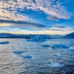 Icebergs 