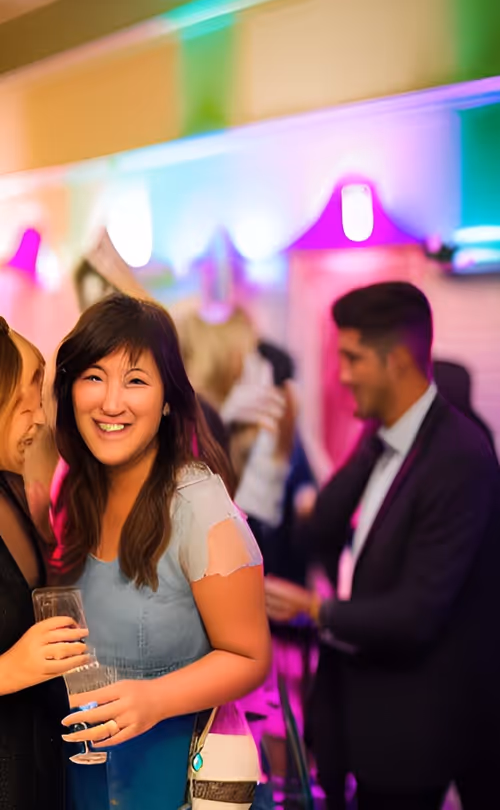 Item #99074925972871264219831703767787305253895943906433622272341941765550978891800 Media