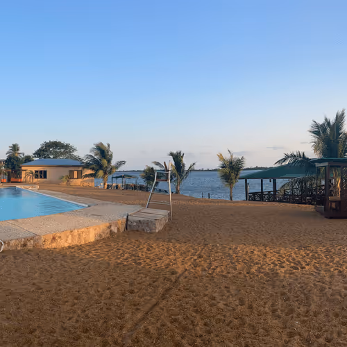 Item #53824836538918648026680043126042186080742309087165823150174572800151295885313 Media