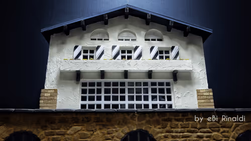 Item #22240102544032625721332846000205249310451896746768793498177319601916652552193 Media