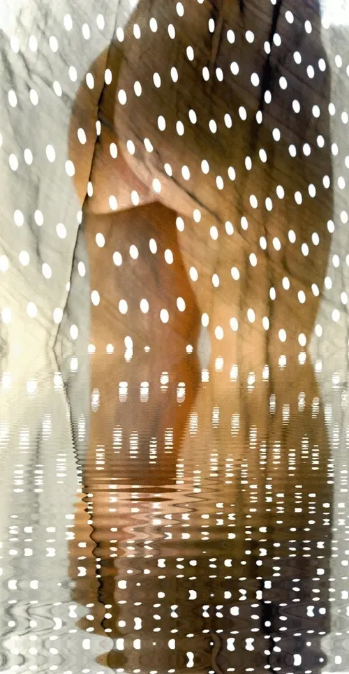 Item #33273431064062745158281459223994481396408298461003960329838769694231043768325 Media