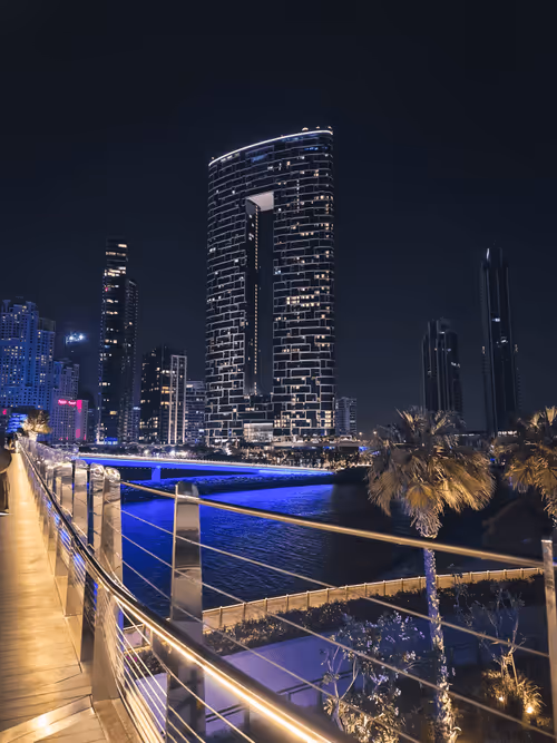 Item #112667008341302243302689137385956133130618064470449479276921417629366092824577 Media