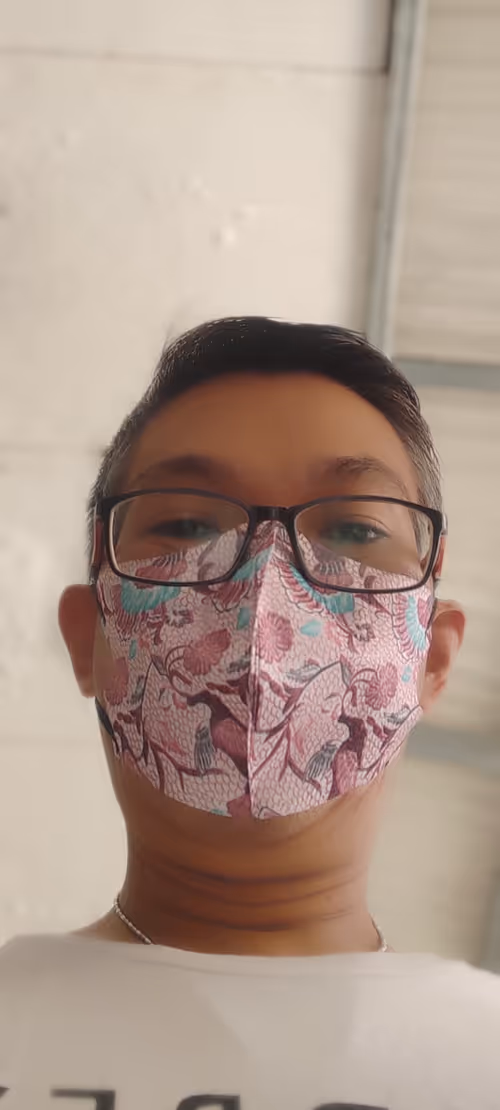 Item #5358929392379538394866164417863303897844163420848317947434669167758047969281 Media