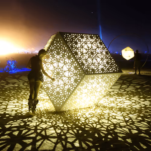 Item #398252909562583506372058066250733765047715911118442483822570832896987234404 Media