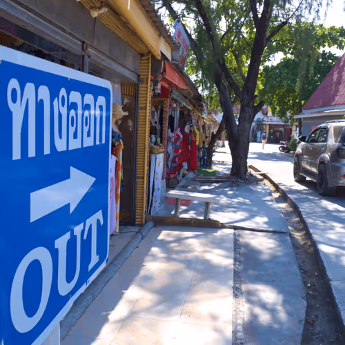 Item #54092708251689304060008626725907944876680074354438048784149165939815966834689 Media