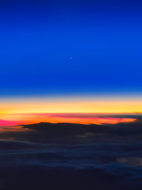 Item #37500018886324651166210288034401330052092481048438258584651800265907219988481 Media