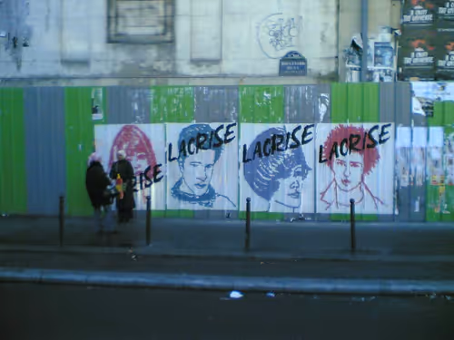 Item #19032294772148781182284612819641724008579829006900072158309399320646490521601 Media