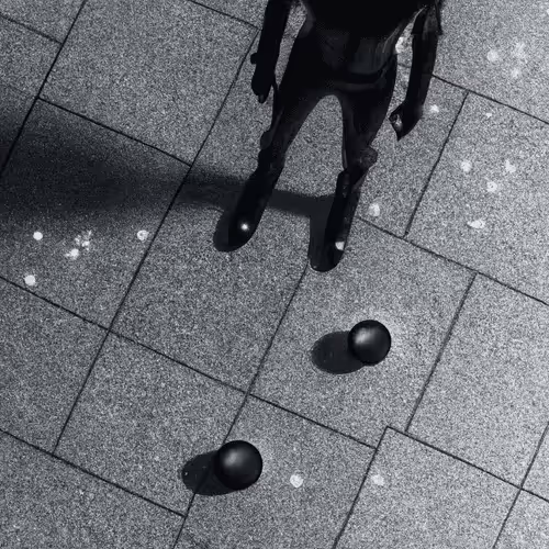 Item #113490597167366337586628262482340856168812680263226940778128997696361413476376 Media