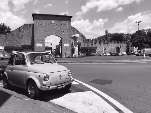 Item #44700108579651333138667542629820837396884608340507399849221760774733075316737 Media